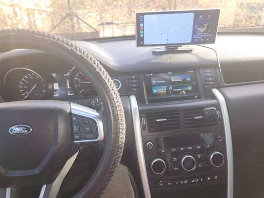 Land Rover Discovery image 4