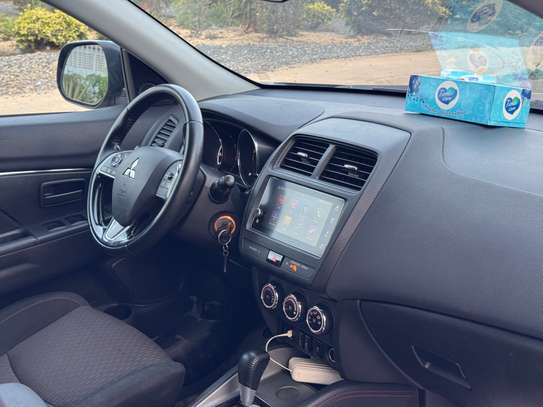Mitsubishi Outlander 2019 essence 2.0L image 8