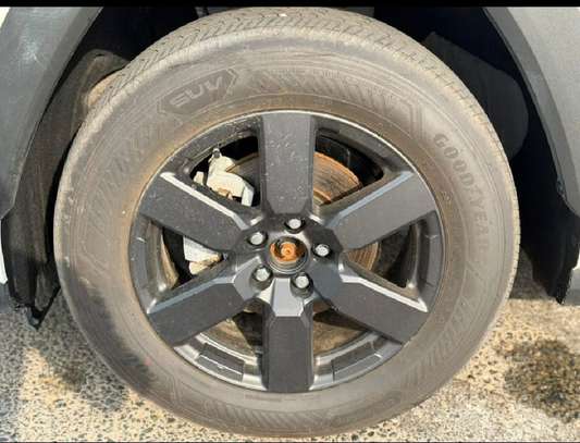 TOYOTA RAV4 NOUVEAU MODEL - NEUF - 0km image 12