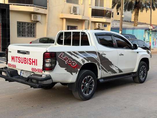 🚘 À LOUER – Mitsubishi L200 Double Cabine 2023 image 4