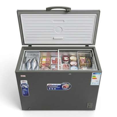 CONGELATEUR 300LITRES ASTECH HORIZONTAL AVEC VITRE GRIS image 3