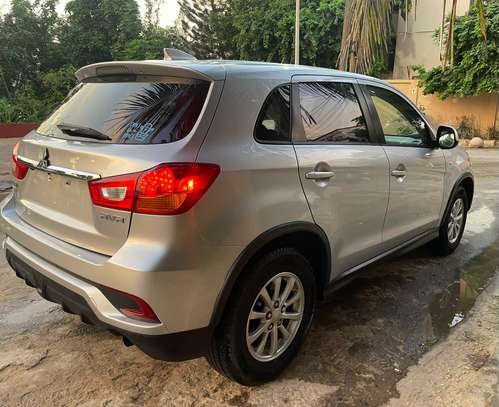 Mitsubishi rvr 2019 image 4