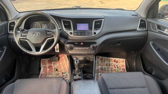 Hyundai TOUCSON 2017 image 8