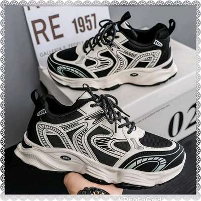 Chaussures pour hommes image 2
