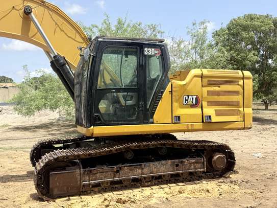 2022 Caterpillar 330 GC image 4