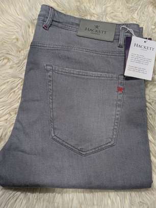 Jeans Grandes Marques coupe classique et slims image 5