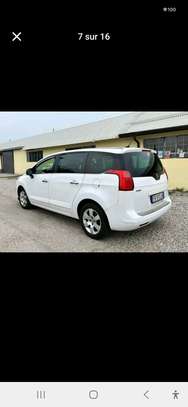 Peugeot 5008 7 places blanc monospace spacieux ,2.0 image 2