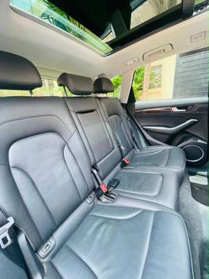 AUDI Q5 Quattro full options image 7