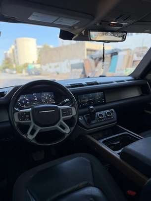 Land Rover défender  2022 image 7