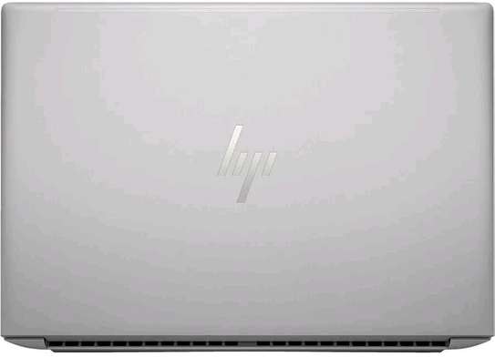HP ZBOOK FURY 16 G11 workstation image 3