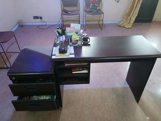 Bureau avec caisson image 2