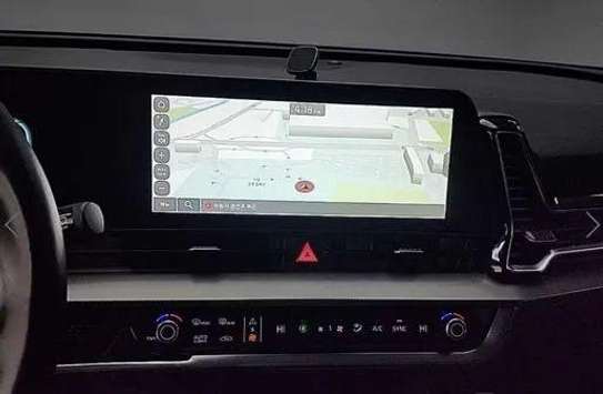 Kia Sportage SUV 2022 image 6