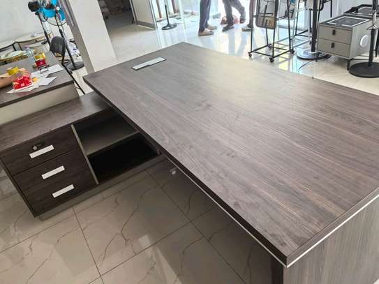 Table de bureau image 4