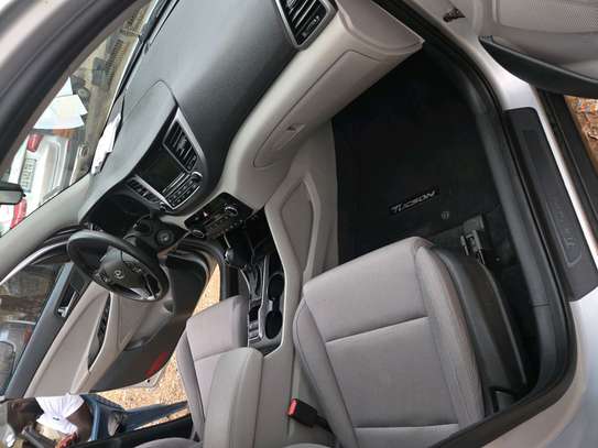 Hyundai tucson 2016 image 3