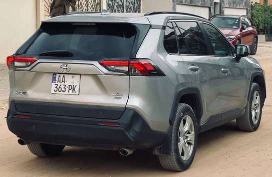 toyota rav 4 2019 Ful option image 9