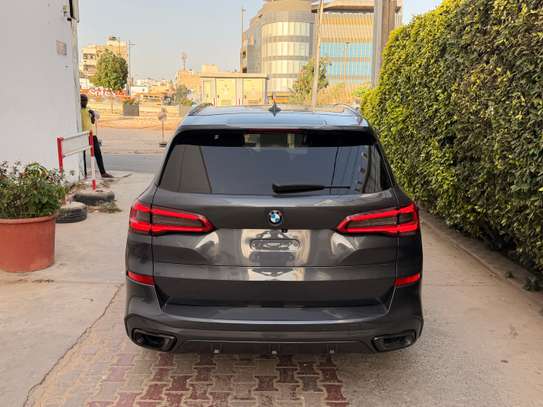 BMW X5 _2020 image 3