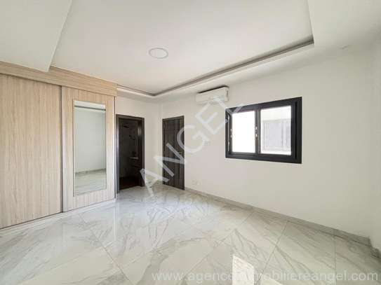Ref_2937_GL Appartement F5, à louer au virage image 5