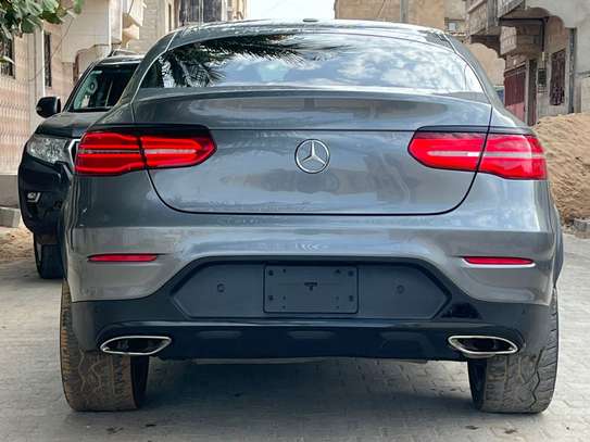 Mercedes Glc coupé image 2