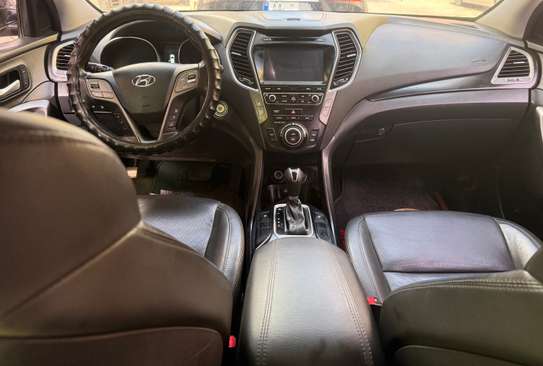 Hyundai Santafe 2016 image 3