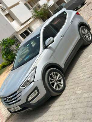 Hyundai santafe diesel image 2