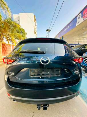 Mazda cx5 Année 2018 image 5