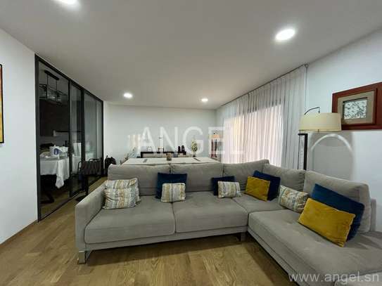 Ref_1620_GL  Villa en R+1 à louer avec jardin aux Almadies image 2