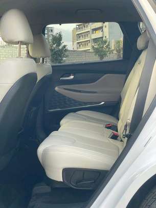 Hyundai Santa Fe AWD 2020 image 17
