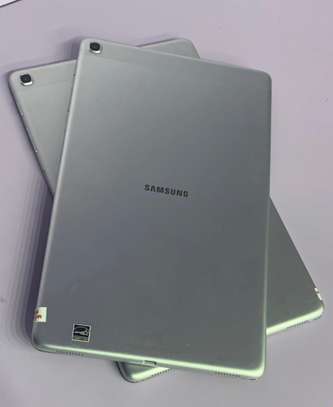 Tablette Samsung galaxy Tab A 2019 image 2