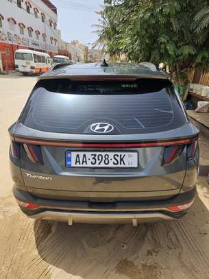 Hyundai Tucson 2022 Gris Automatique image 4