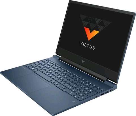 HP Victus 15 image 2