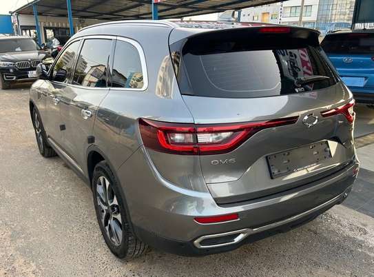 Renault QM6 4x4 diesel full options image 10