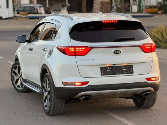 Kia Sportage image 5