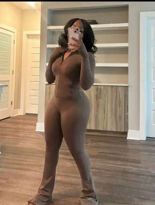 Tenues femme tendance – Sport & chic 🔥 image 7