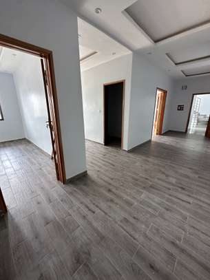 Grand et joli studio à louer aux Almadies image 4
