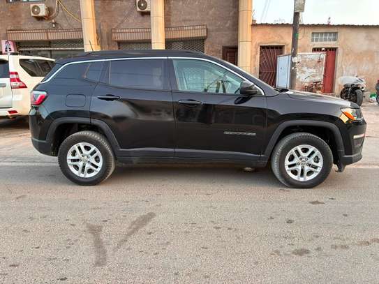 JEEP COMPASS image 4