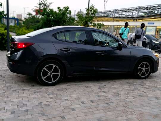 Mazda 3 2018 image 11