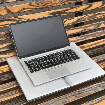 Hp elitebook 840 G7 10th image 2