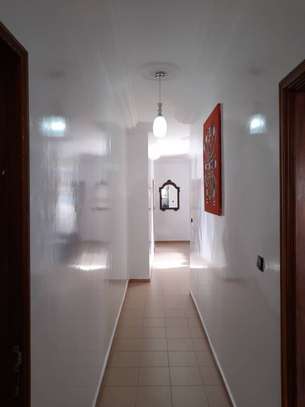 APPARTEMENT MEUBLÉ À LOUER image 2