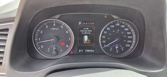 Hyundai Elantra Limited 2018 image 5