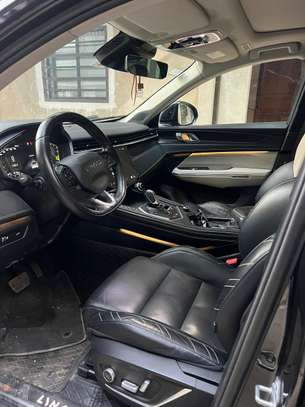 VOLVO 2020 image 3