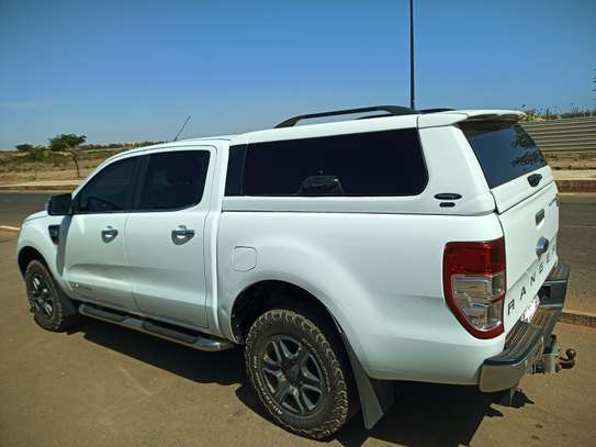 FORD RANGER 3.2L LIMITED DIESEL AUTOMATIQUE TBE image 3