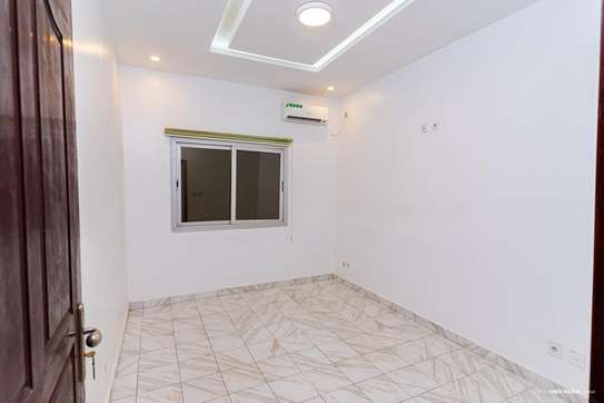 Appartement F6 mermoz image 12
