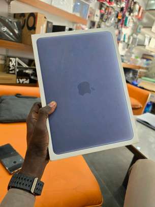 Mac book neo image 2