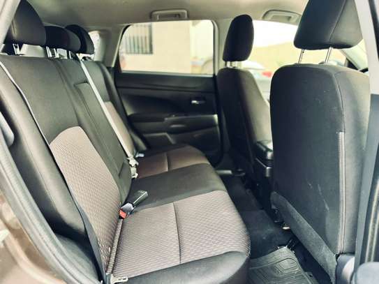 Mitsubishi Rvr 2019 super clean image 7