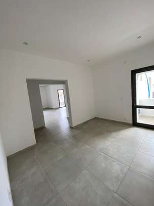 Appartement F4 à louer à mermoz image 7