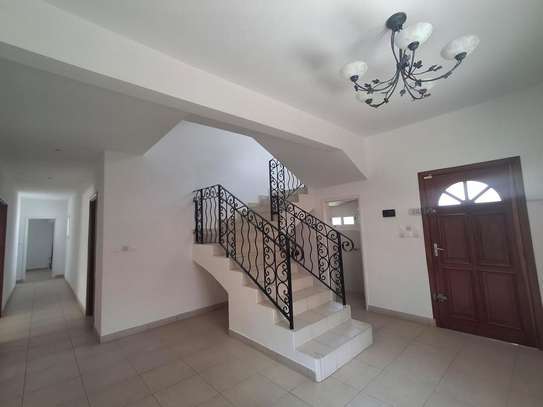 TRÈS BELLE VILLA AUX ALMADIES image 5