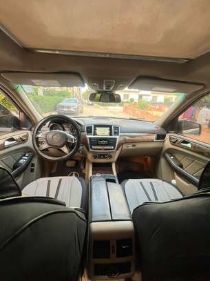 Mercedes Benz 2015 image 3