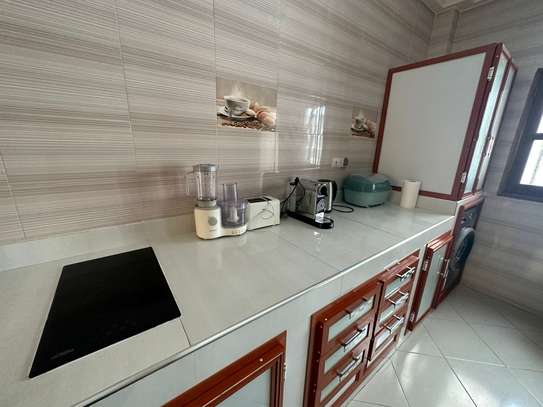 Bel Appartement meublé à louer Cité Magistrat image 8