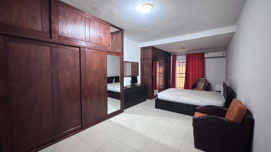 Appartement 2 ch à louer Mbackiyou Faye-Mamelles image 12
