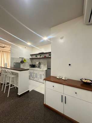 APPARTEMENT MEUBLE F2 image 3